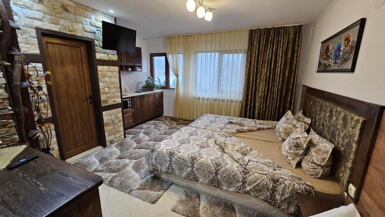Orlino Villa Hills - Къща За Гости С Храна מראה חיצוני תמונה
